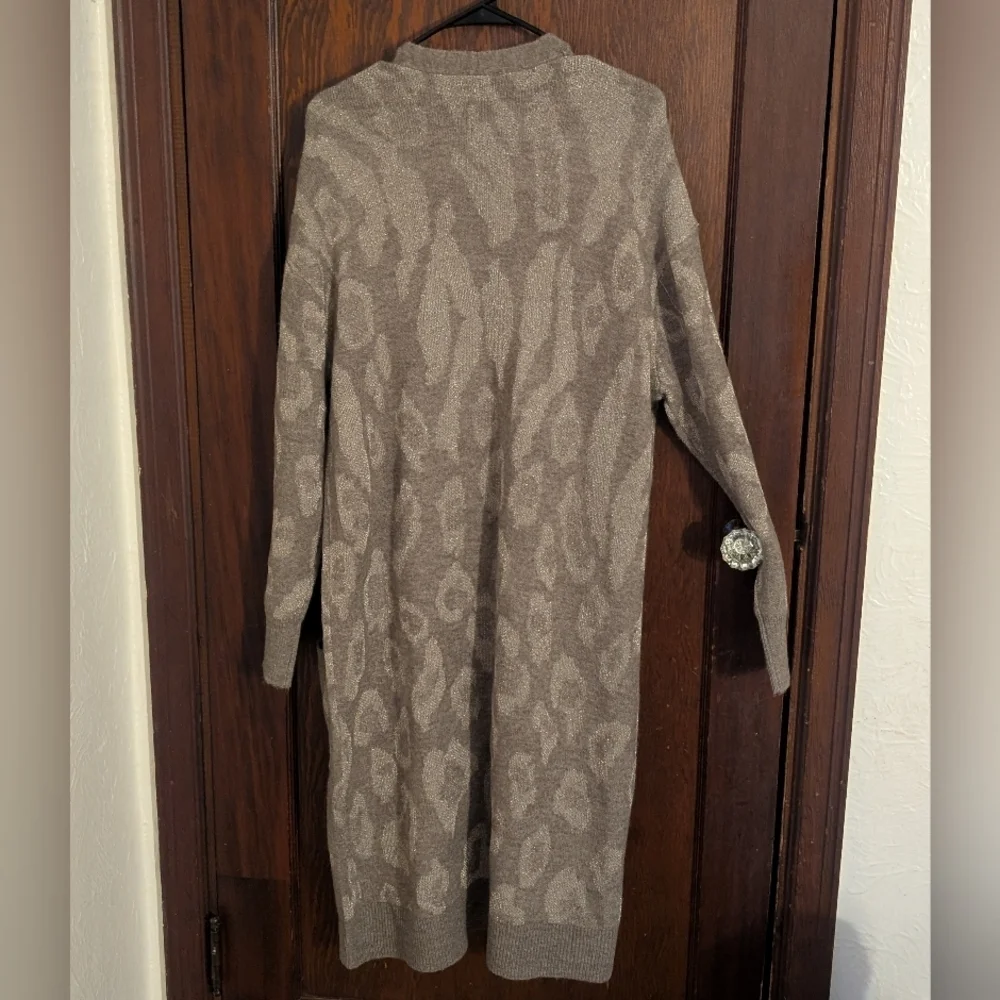 New With Tags Express Animal Print Brown Long Length Pockets Cardigan Size Med
